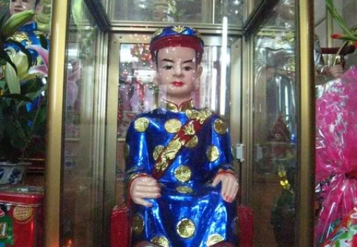 Sự Tích Ông Hoàng Bảy - Người Con Trai Thứ Bảy Trong Danh Tộc Họ Nguyễn